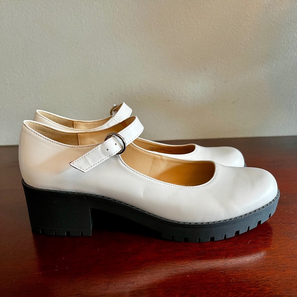 UO Daria Lug Sole Mary Jane